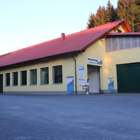 Autohandel Stefan Dullinger GmbH  in Eggerding im Bezirk Schärding